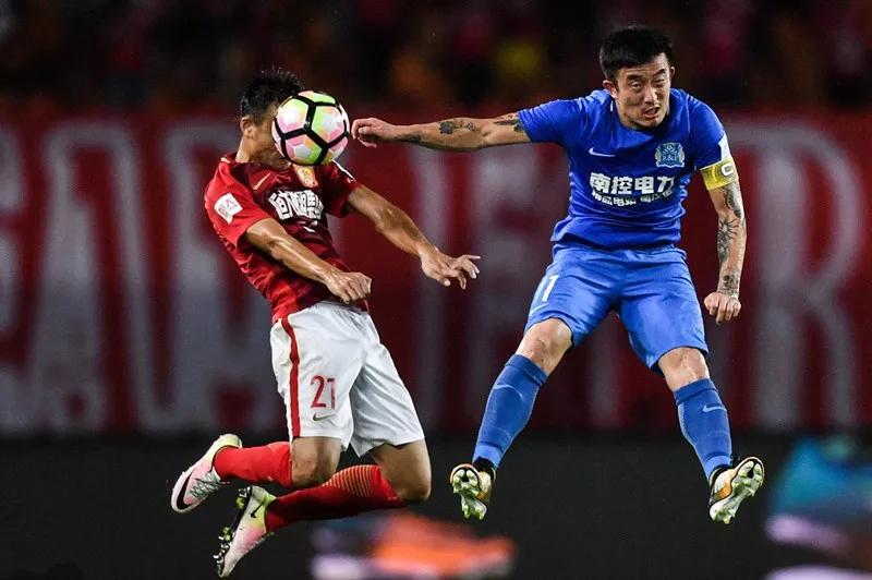 包含北京国安常规赛爆冷北京国安,苏炳添砍下4记关键球,全场沸腾的词条 包含北京国安常规赛爆冷北京国安,苏炳添砍下4记关键球,全场沸腾的词条